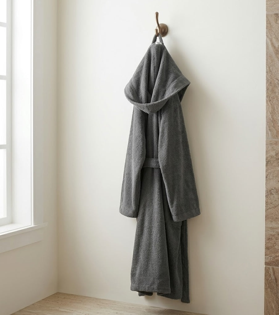 Памучен халат с качулка CLASSIC