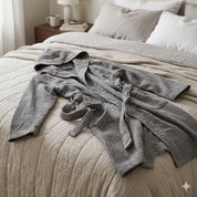 Халат с качулка TREASURE